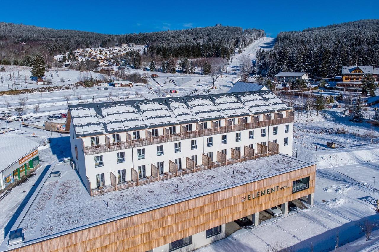 Hotel Element Липно над Вълтава Екстериор снимка