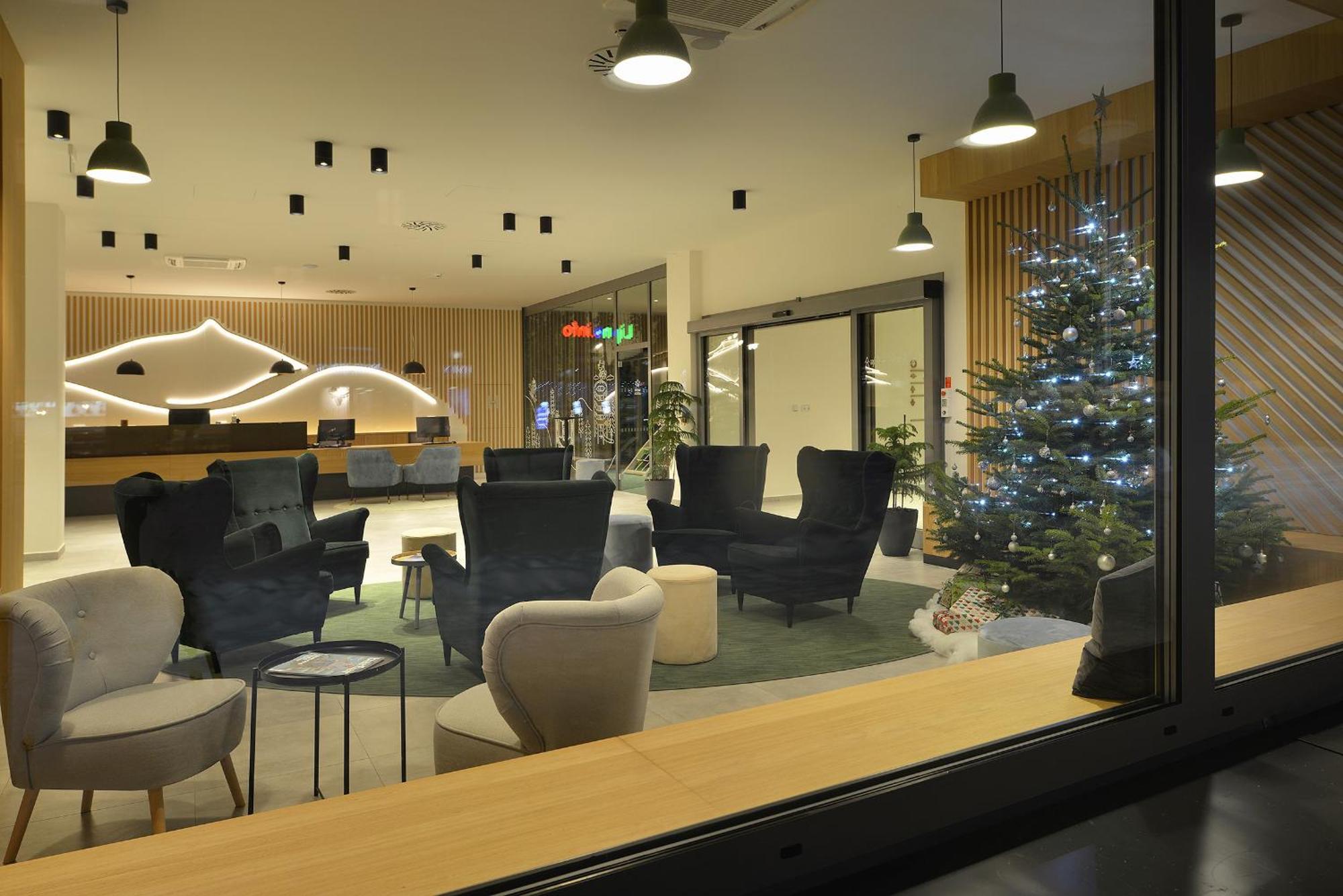 Hotel Element Липно над Вълтава Екстериор снимка